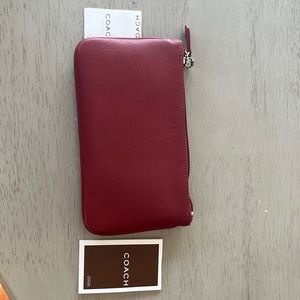 Coach RARE vintage Red leather zipper pouch makeup bag